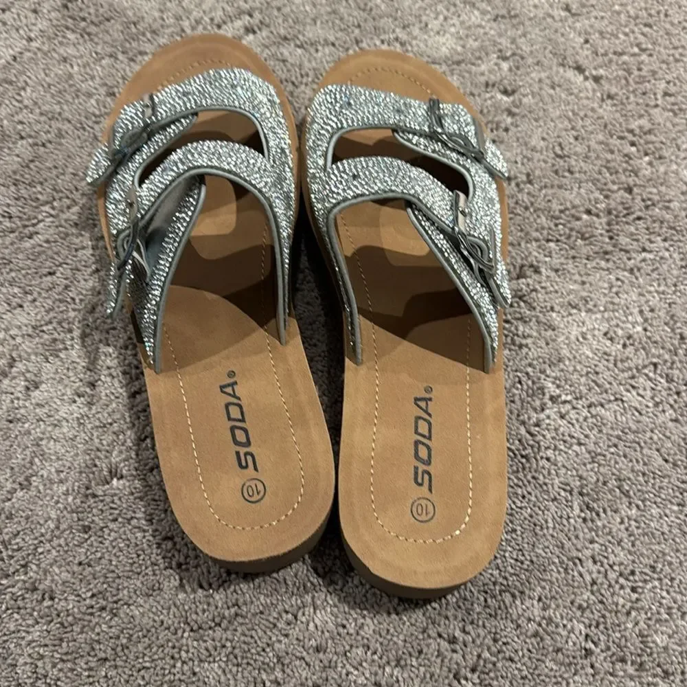 Soda size 10 sparkle sandals brand new !